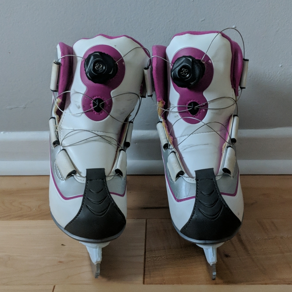Discontinued BOA Reebok Figure Skates Y2